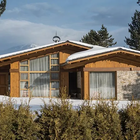 Nataly At Golf בנסקו