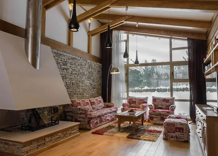 Nataly At Golf * בנסקו